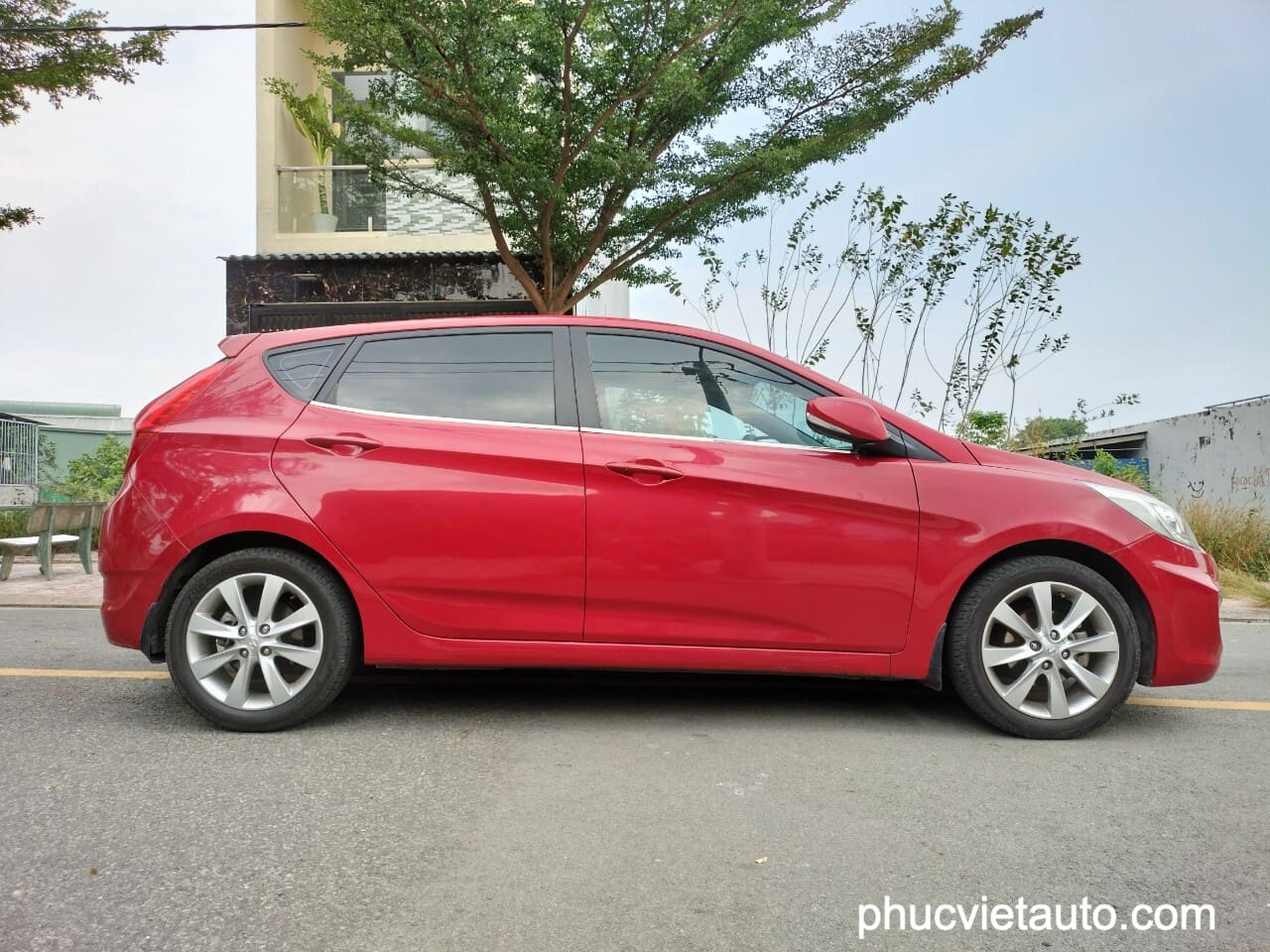 2014 Hyundai Accent Review SR  Drive