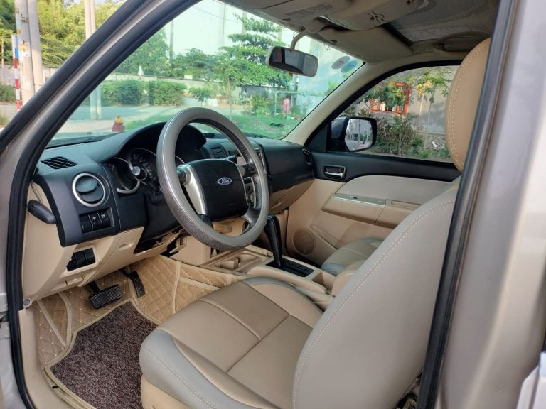 ford-everest-so-tu-dong-may-dau-2-5l-8