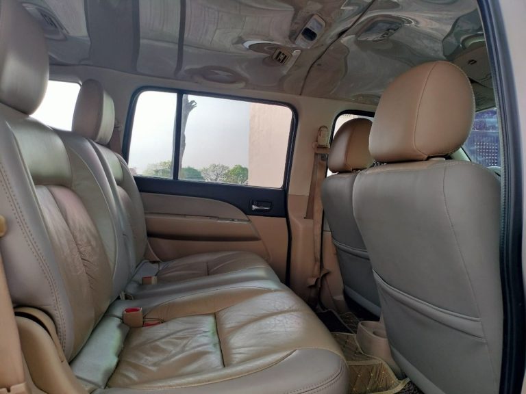 ford-everest-so-tu-dong-may-dau-2-5l-9